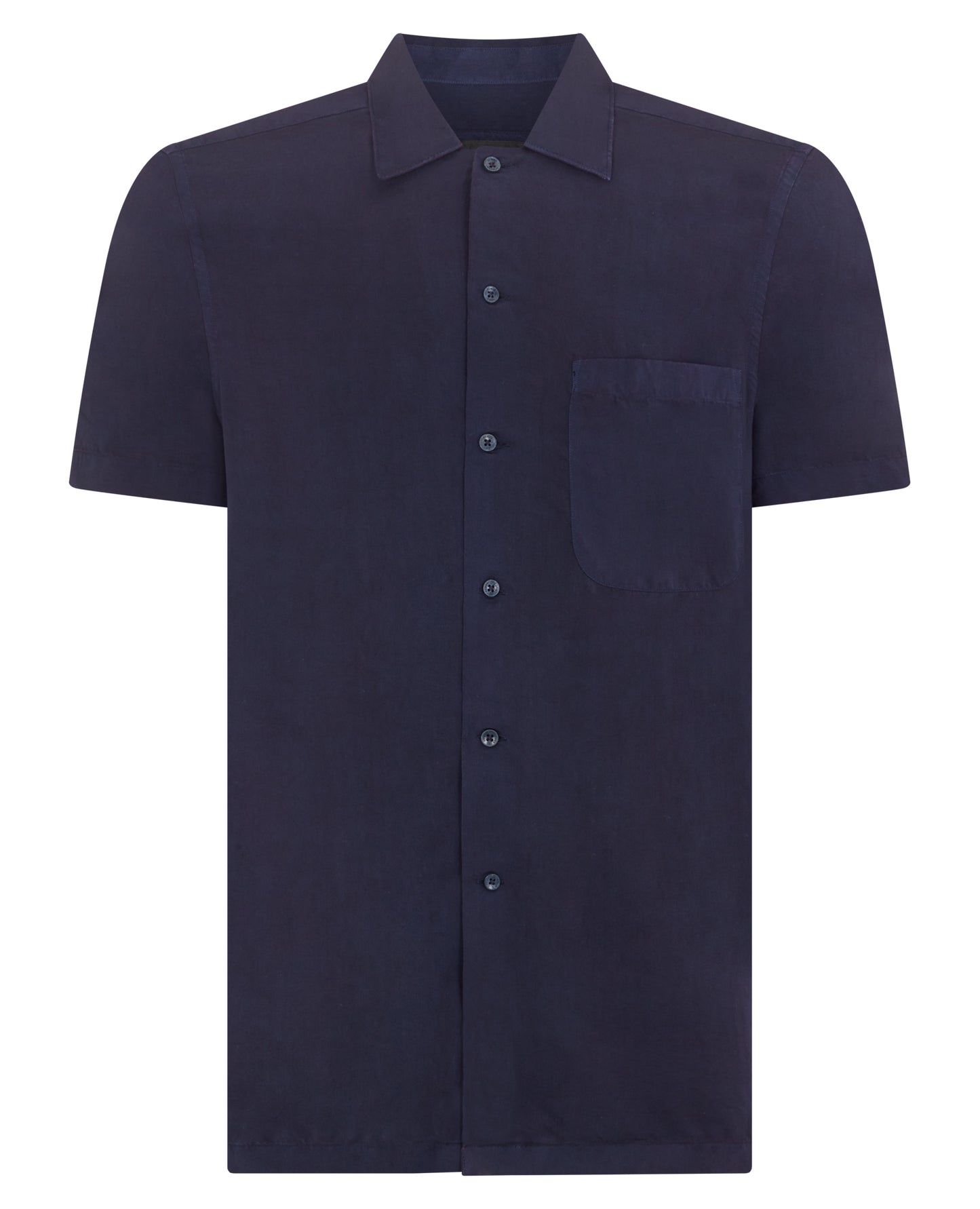 Man wearing a navy Tapered Fit Short Sleeve Tencel Shirt