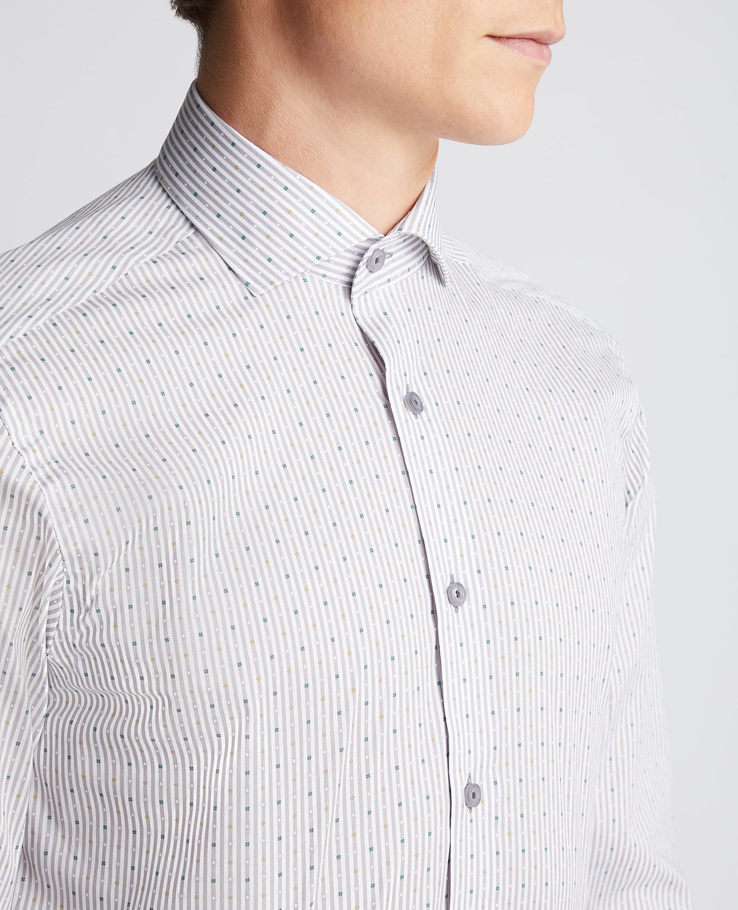 Man wearing a grey Tapered Fit Striped Cotton-Stretch Shirt