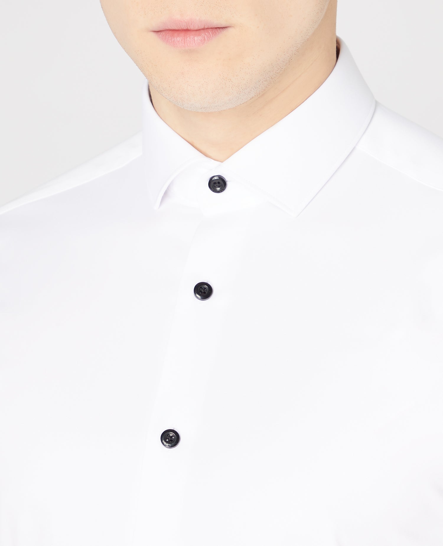 Man wearing a white Slim Fit Formal Shirt