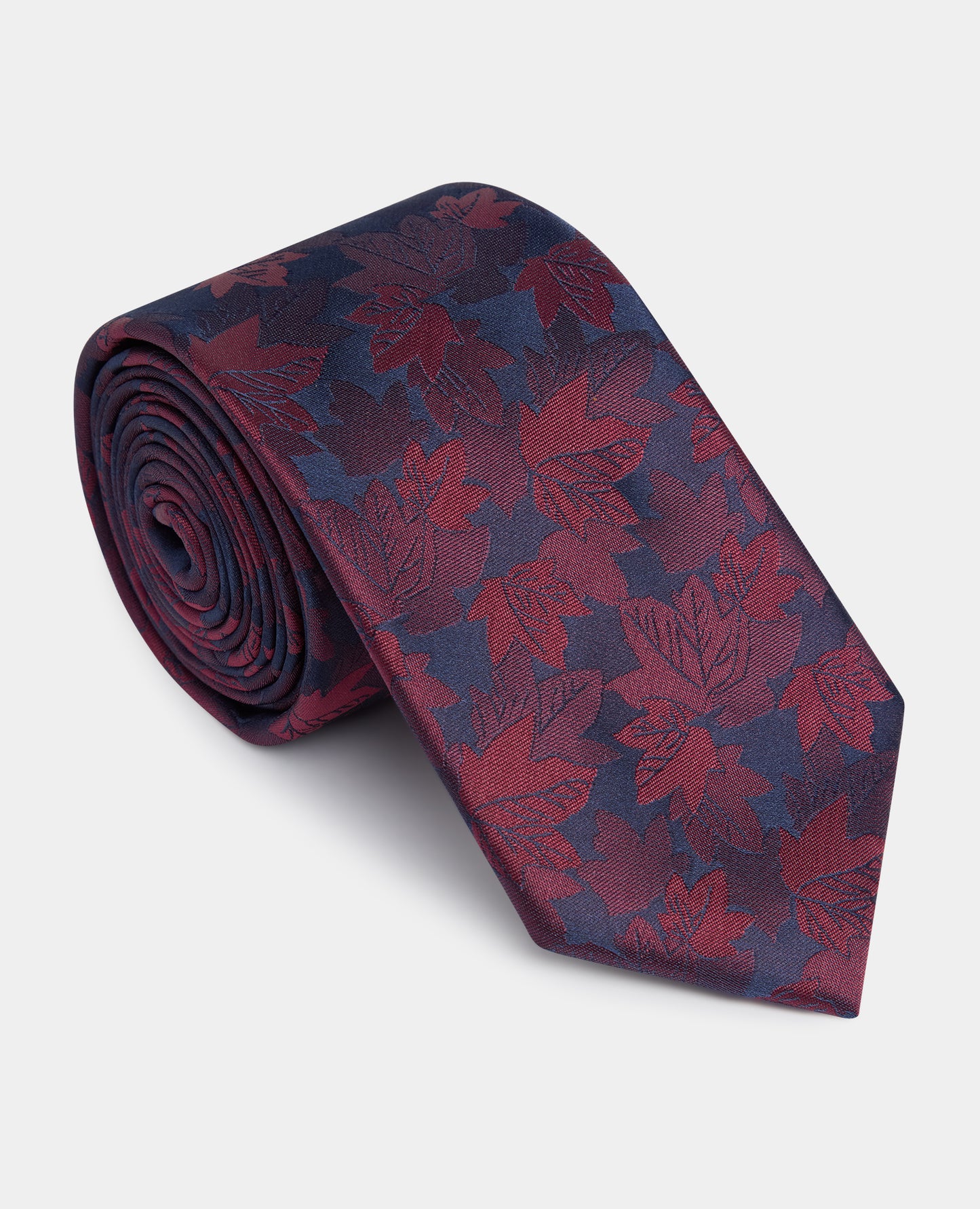 Leaf Cluster Print Tie