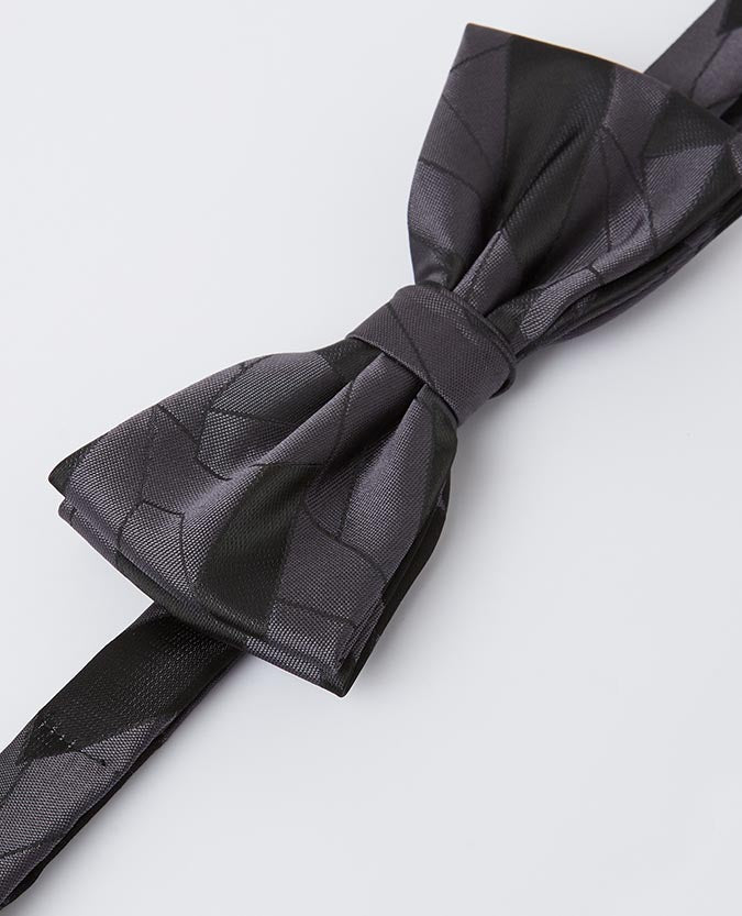 Geometric Microfibre Bow Tie