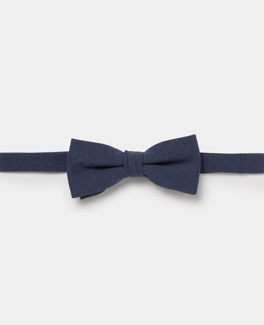 Man wearing a blue Linen-Blend Bow Tie