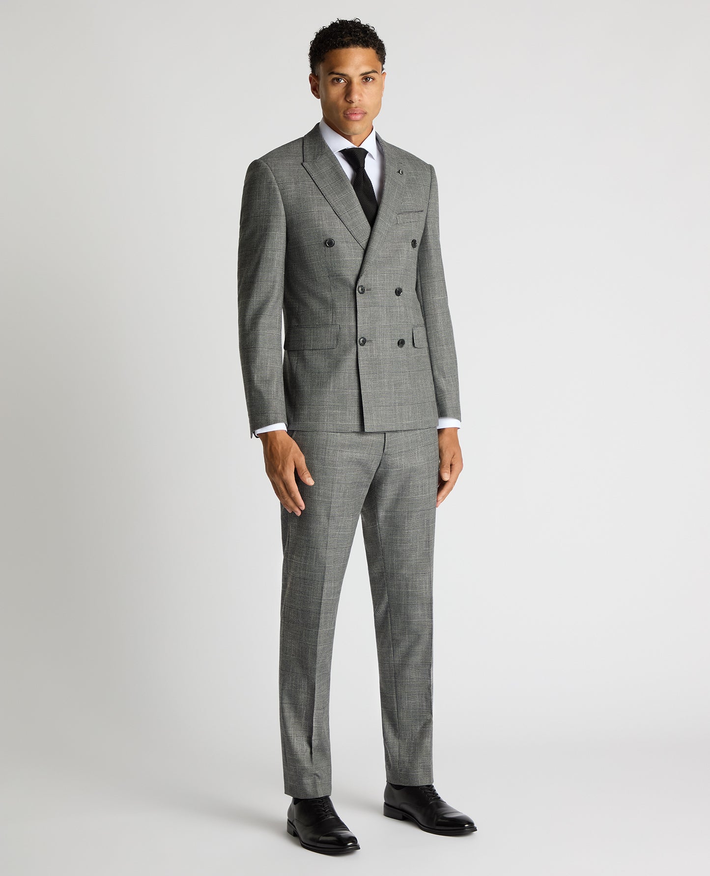 Man wearing a grey Slim Fit Double Breasted Suit