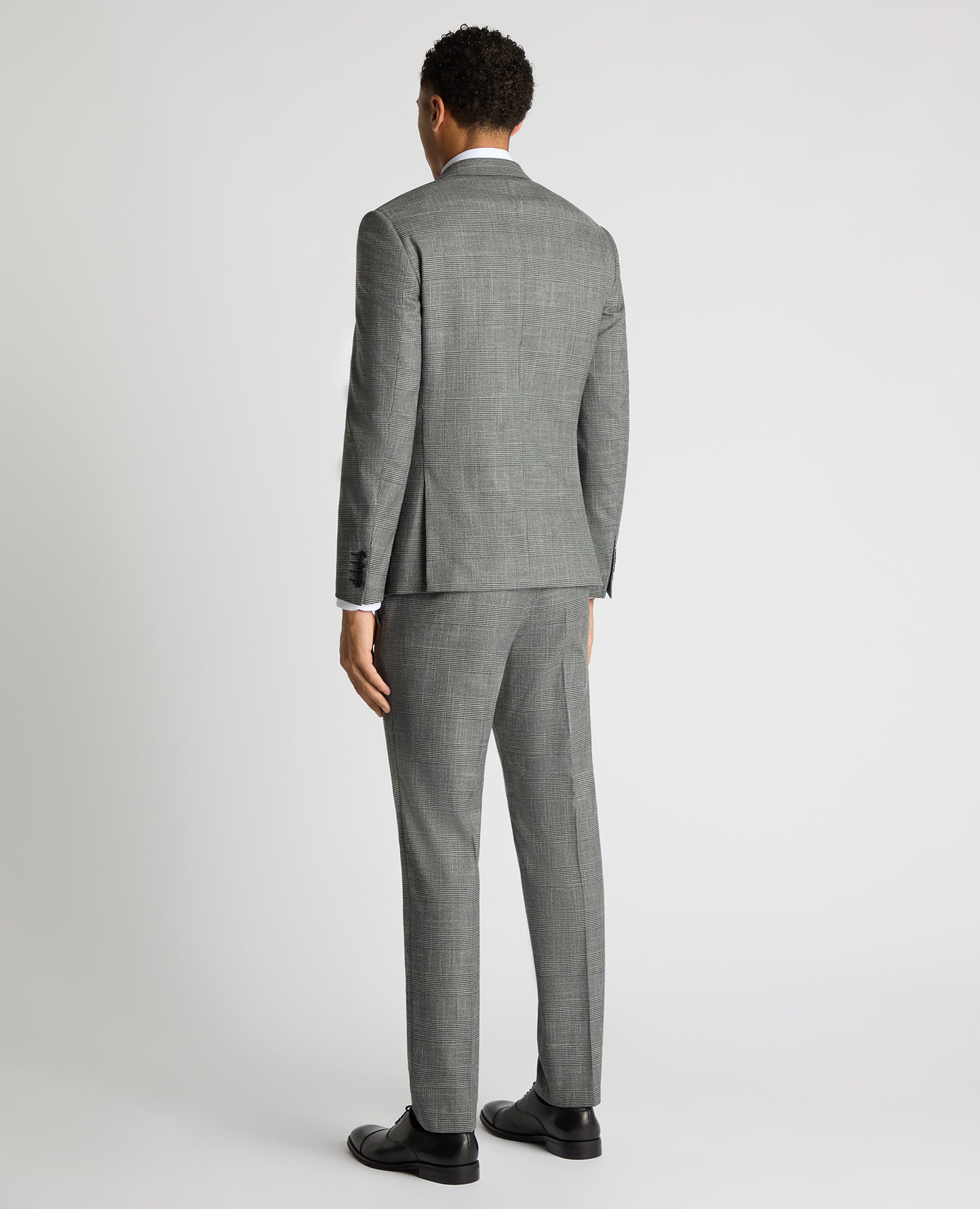 Man wearing a grey Slim Fit Double Breasted Suit
