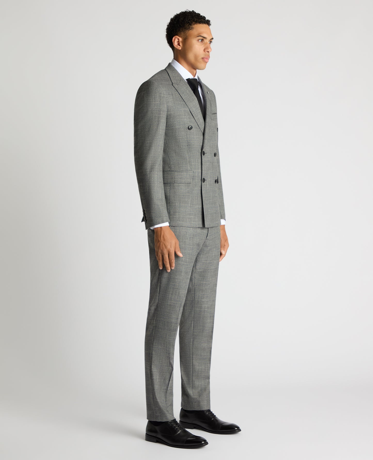 Man wearing a grey Slim Fit Double Breasted Suit