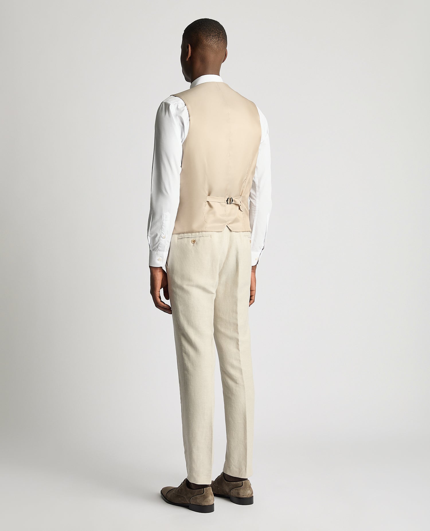 Man wearing a sand Slim Fit Linen-Blend Waistcoat