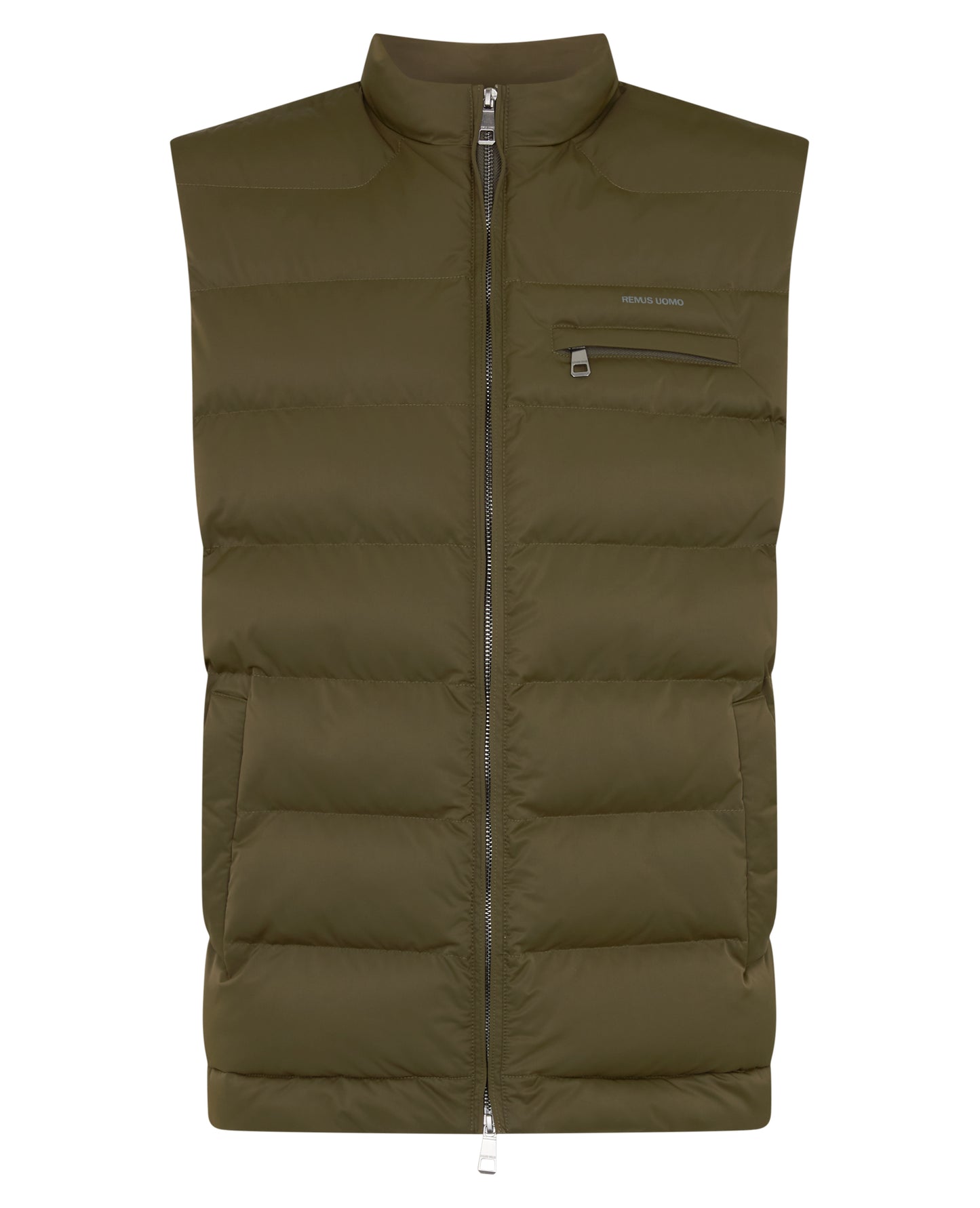 Man wearing a green Regular Fit Quilted Gilet