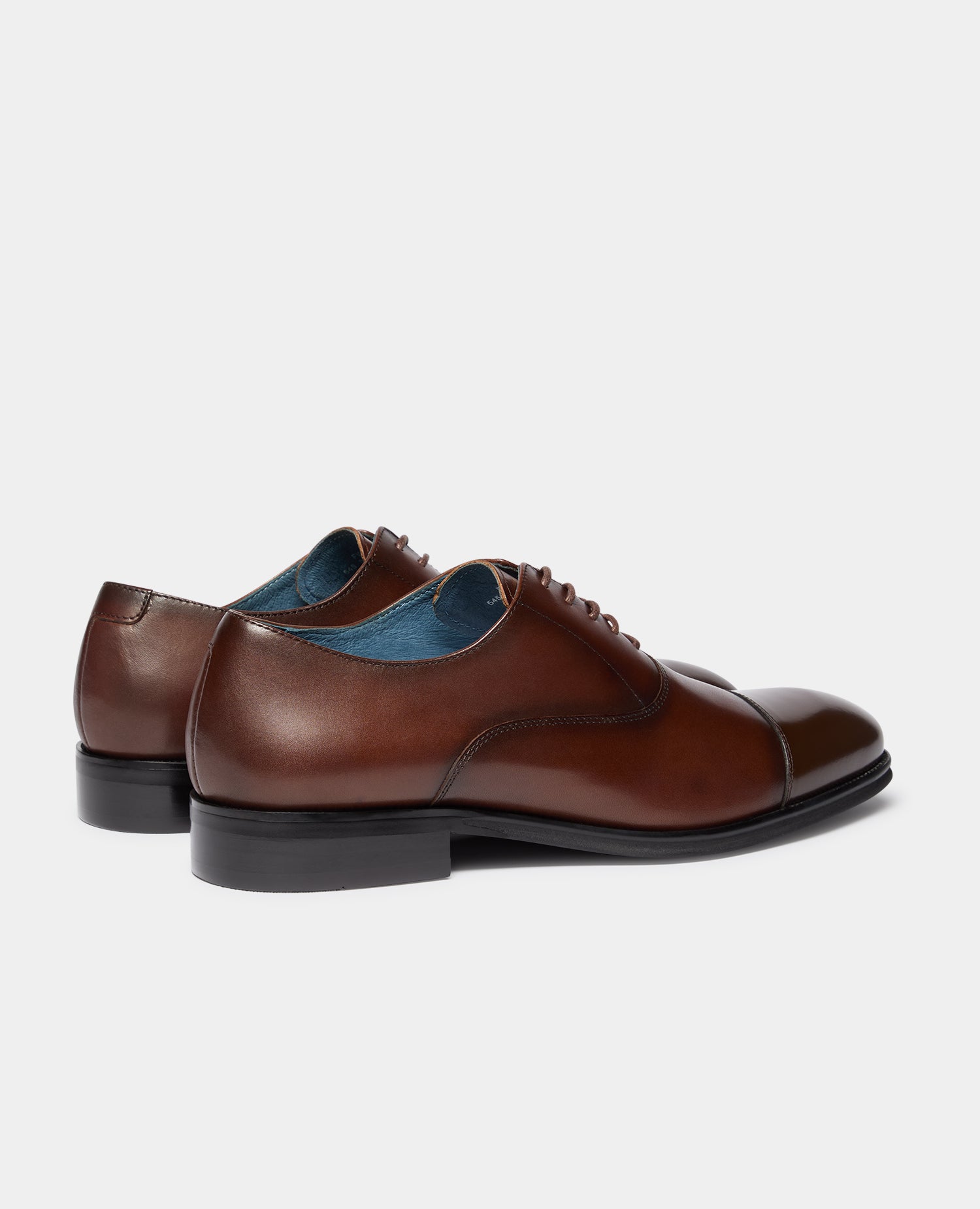 Man wearing a brown Leather Garda Shoe