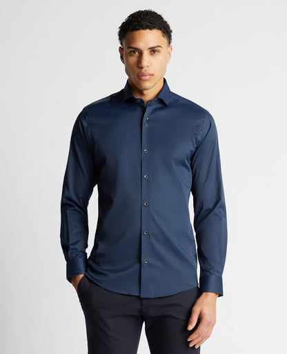 Man wearing a navy Tapered Fit Cotton-Blend Stretch Shirt
