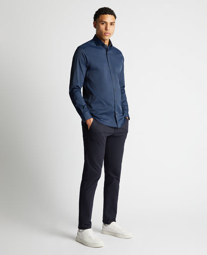 Man wearing a navy Tapered Fit Cotton-Blend Stretch Shirt