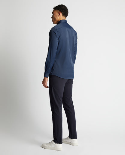 Man wearing a navy Tapered Fit Cotton-Blend Stretch Shirt