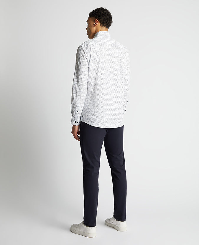 Man wearing a navy Tapered Fit Cotton Stretch Shirt