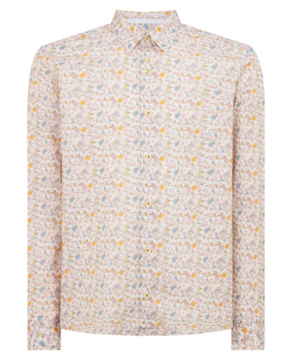 Man wearing a sand Regular Fit Print Cotton-Stretch Shirt