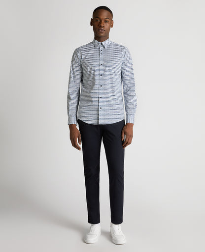 Man wearing a navy Regular Fit Print Cotton-Stretch Shirt