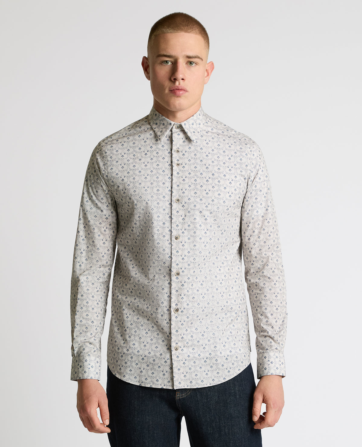 Man wearing a sand Regular Fit Print Cotton Stretch Shirt