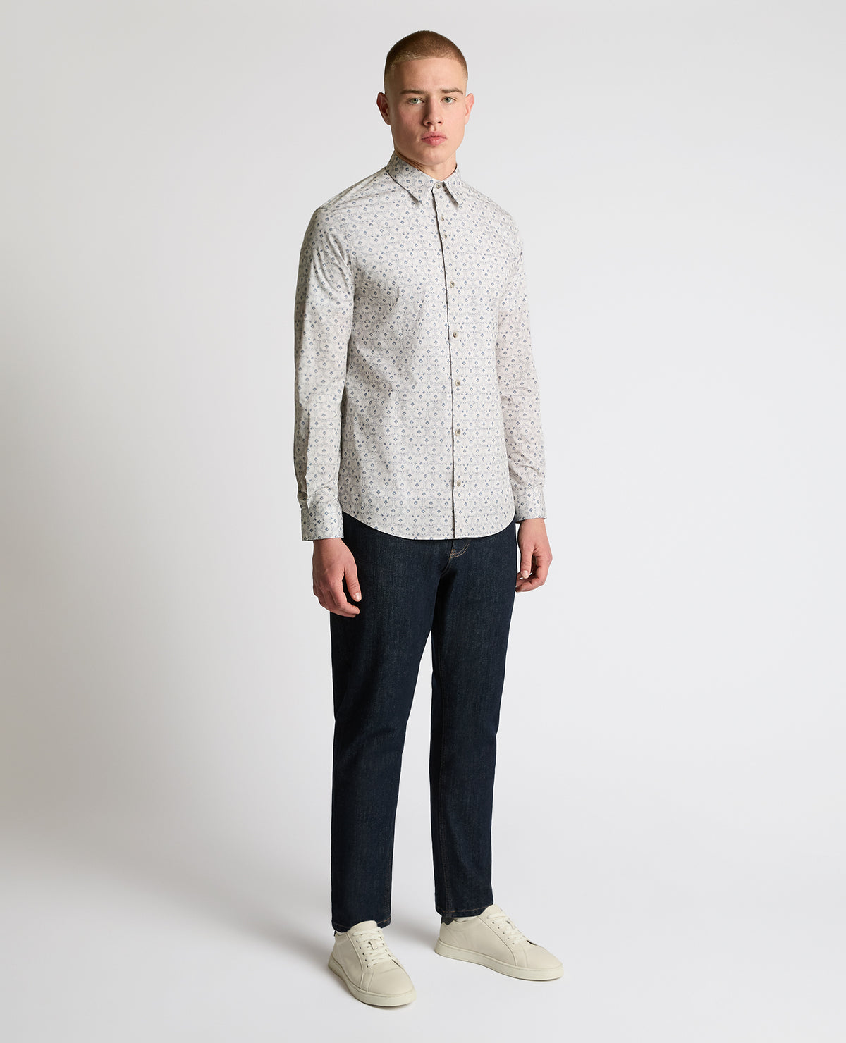 Man wearing a sand Regular Fit Print Cotton Stretch Shirt