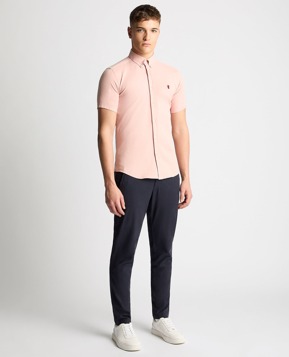 Man wearing a pink Slim Fit Cotton Stretch Short Sleeve Shirt