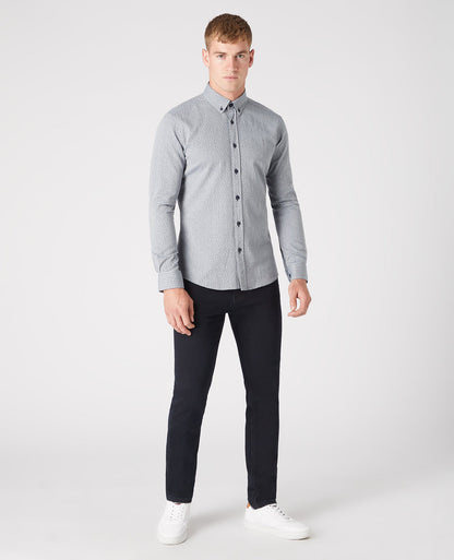 Man wearing a blue Slim Fit Print Cotton Shirt