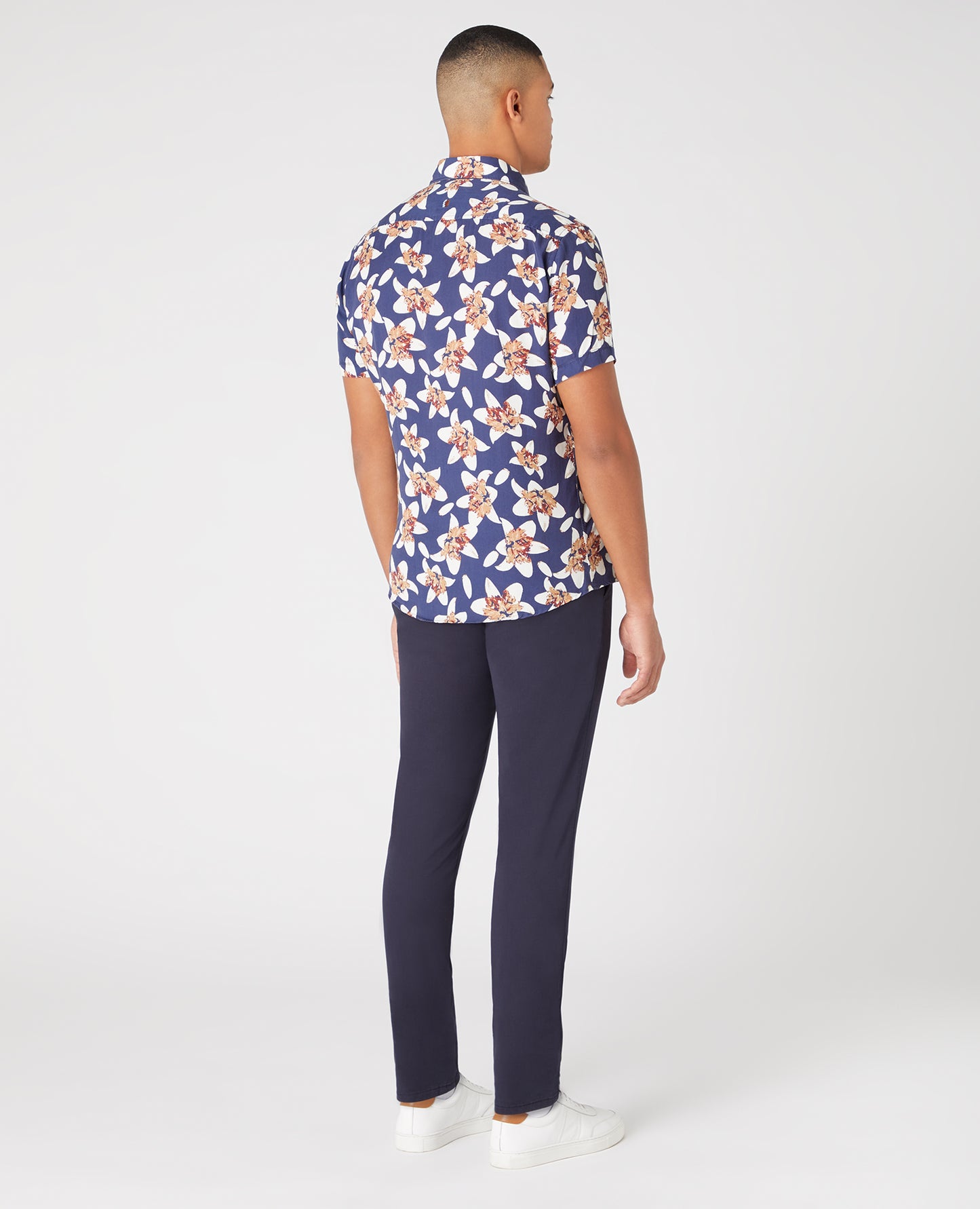 Tapered Fit Cotton Print Short Sleeve Shirt
