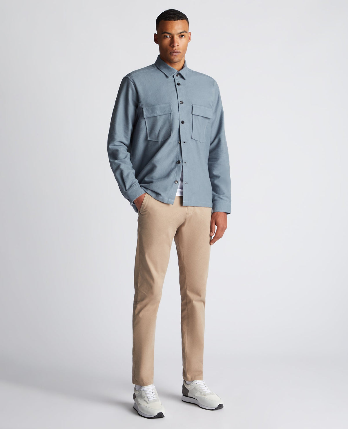 Man wearing a grey Regular Fit Heavyweight Cotton Overshirt