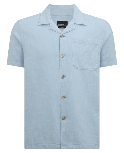 Man wearing a blue Tapered Fit Cotton-Linen Shirt