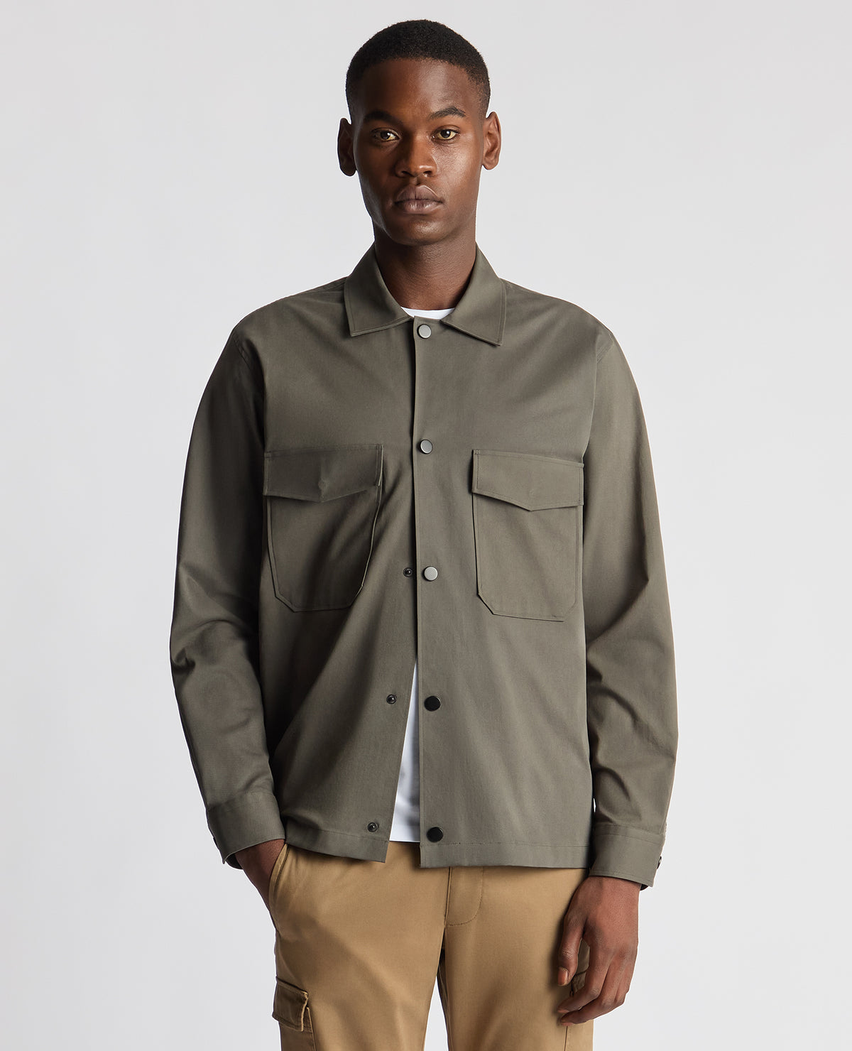Man wearing a green Regular Fit Cotton Stretch Overshirt
