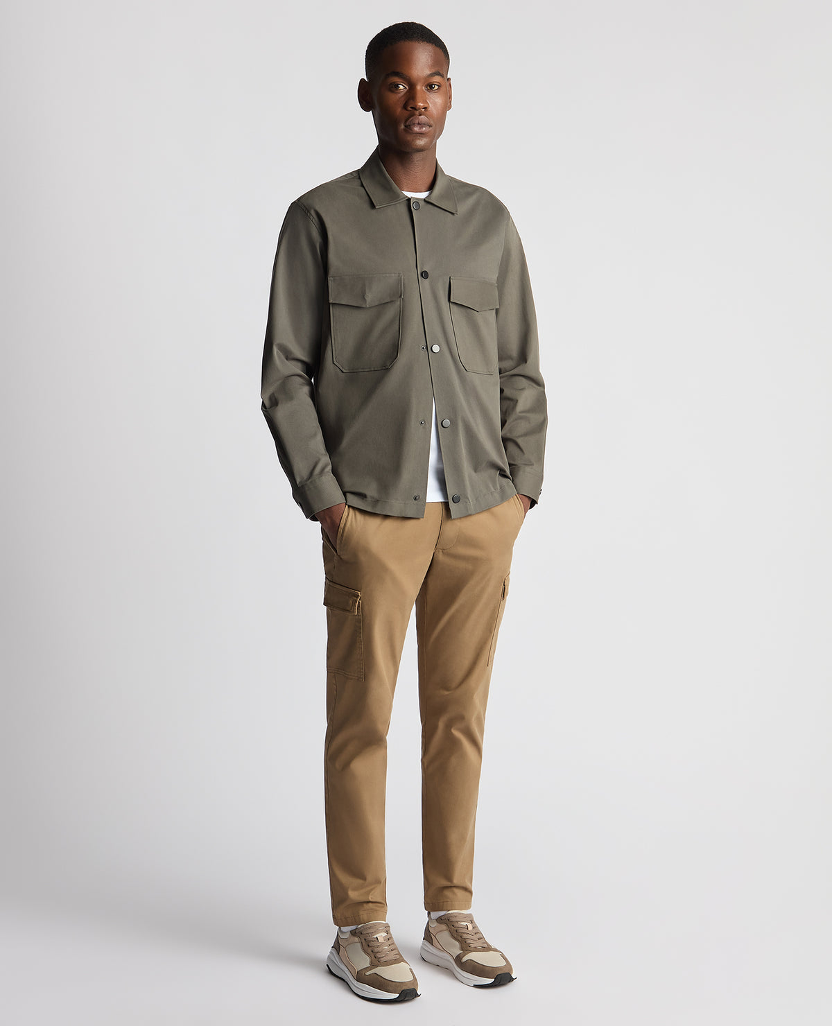 Man wearing a green Regular Fit Cotton Stretch Overshirt