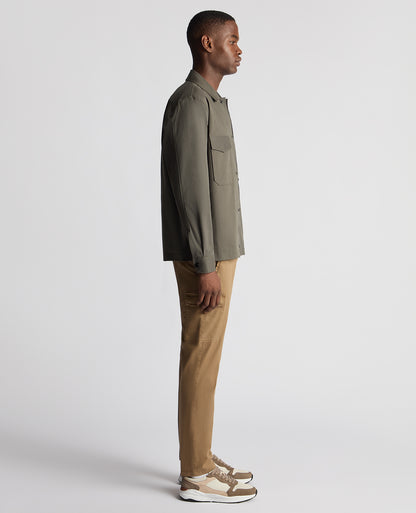 Man wearing a green Regular Fit Cotton Stretch Overshirt