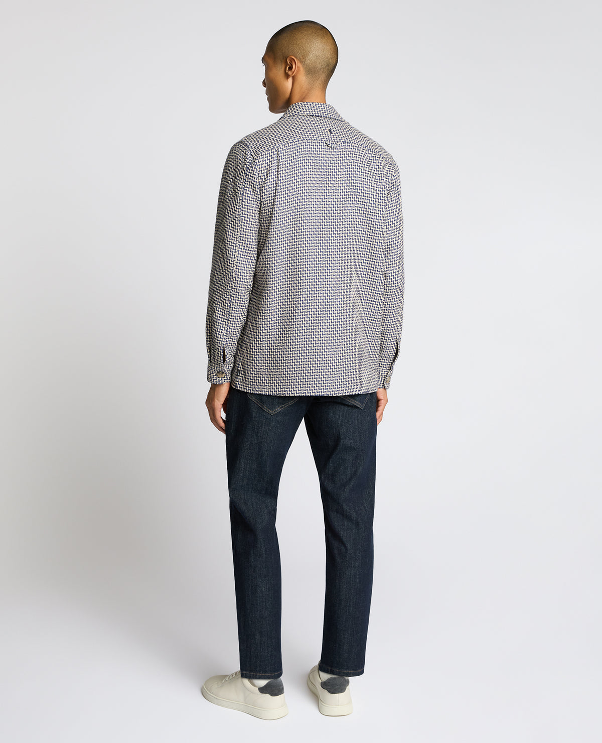 Man wearing a blue Regular Fit Chevron Print Shacket