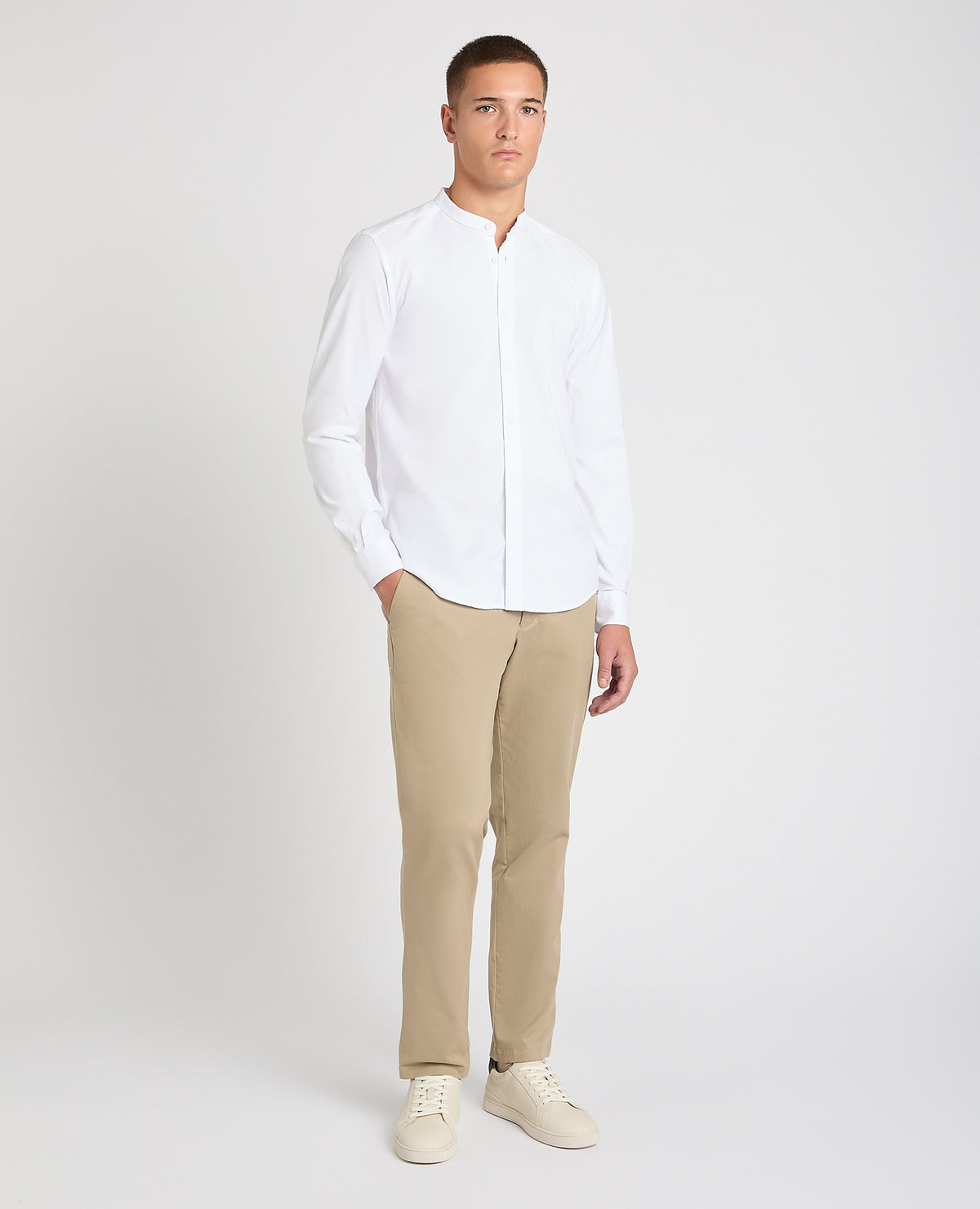 Man wearing a White casual shirt