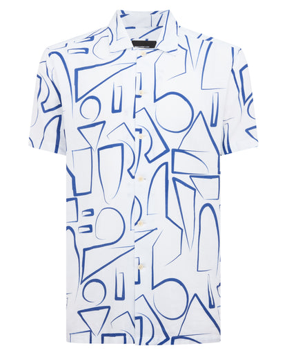 Man wearing a blue Relaxed Fit Linen-Blend Abstract Print Shirt