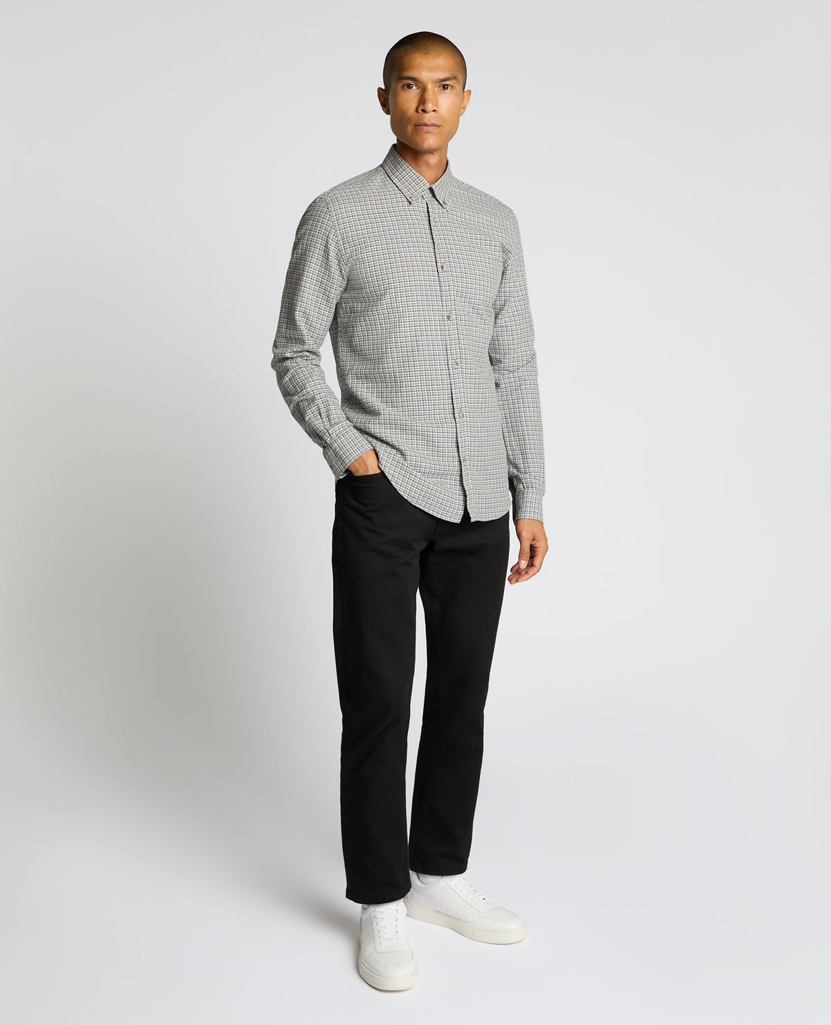 Man wearing a grey Slim Fit Cotton Micro Check Shirt