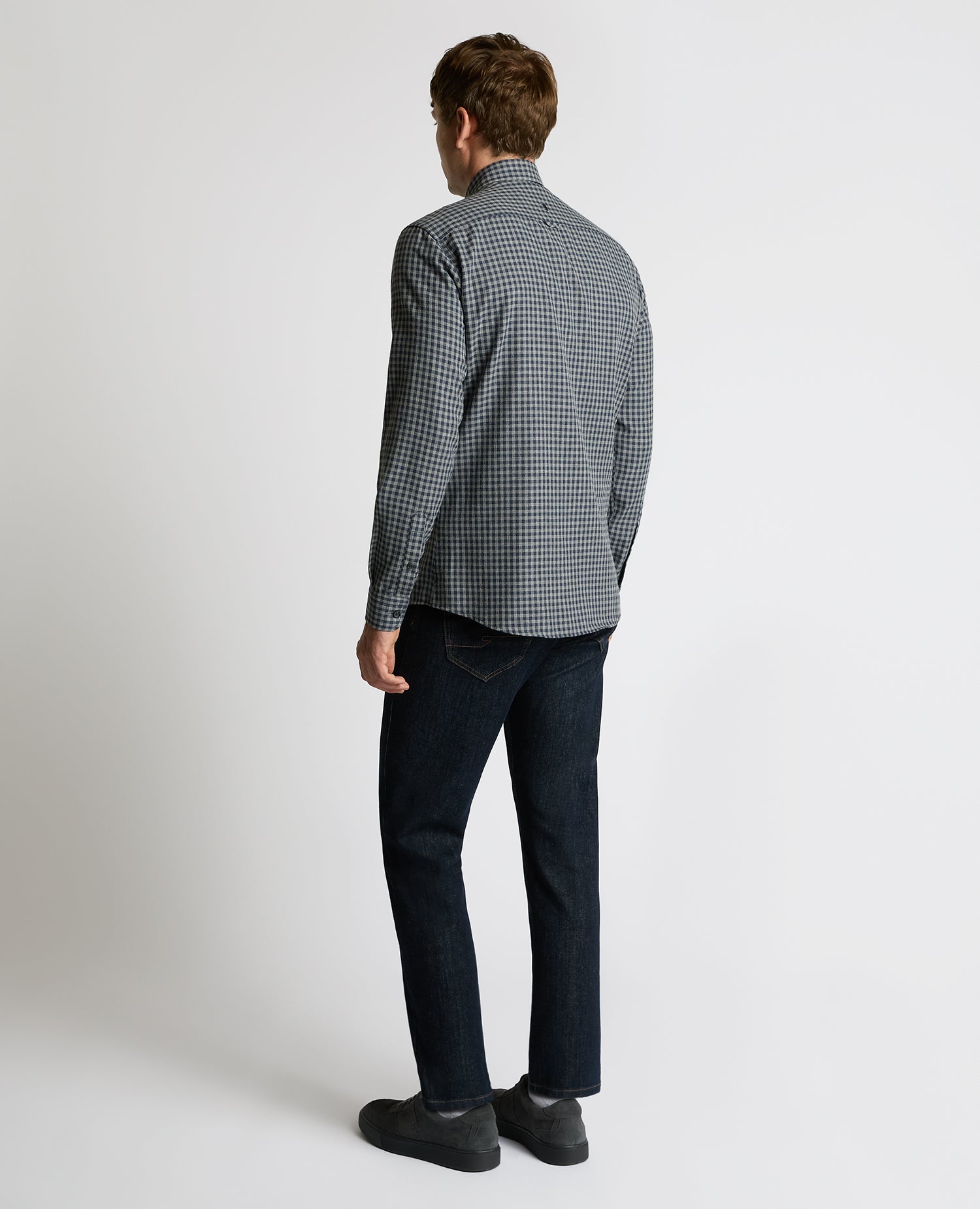 Man wearing a grey Tapered Fit Cotton-Blend Print Shirt