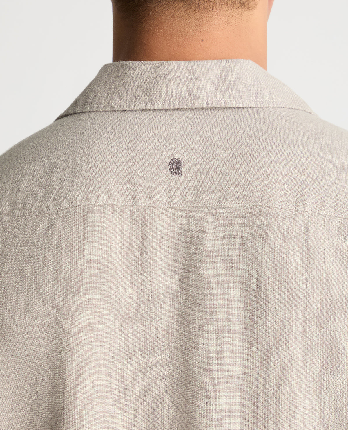 Man wearing a Grey casual shirt