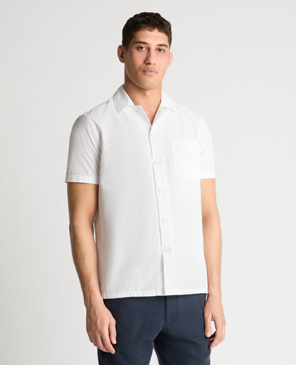 Man wearing a White casual shirt