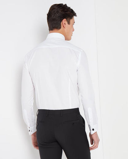 Man wearing a white Slim Fit Cotton-Blend Shirt