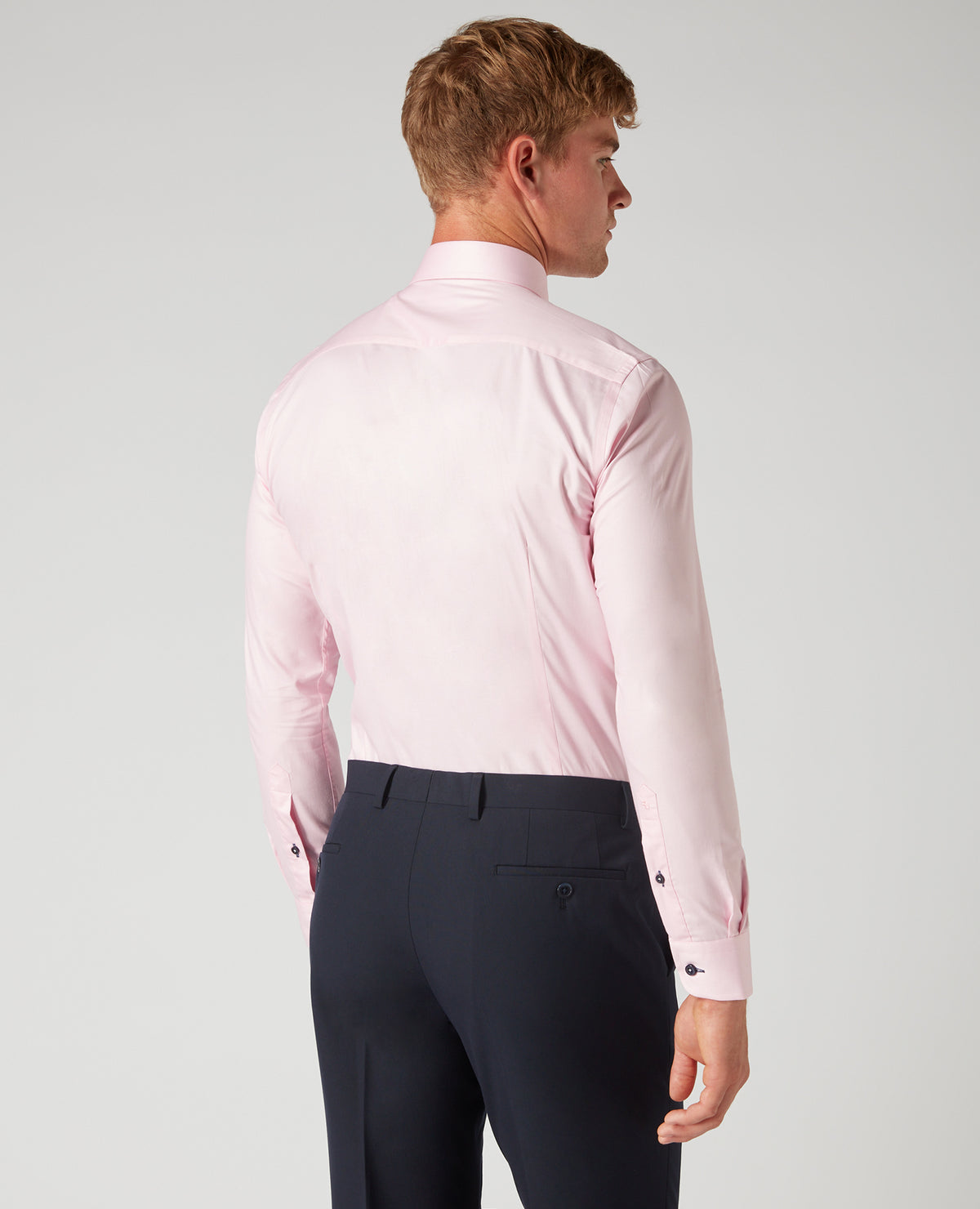 Man wearing a red Slim Fit Cotton-Blend Shirt