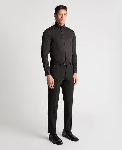 Man wearing a Black formal shirt