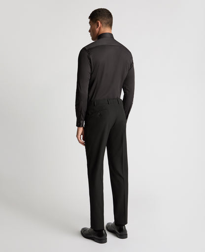 Man wearing a Black formal shirt