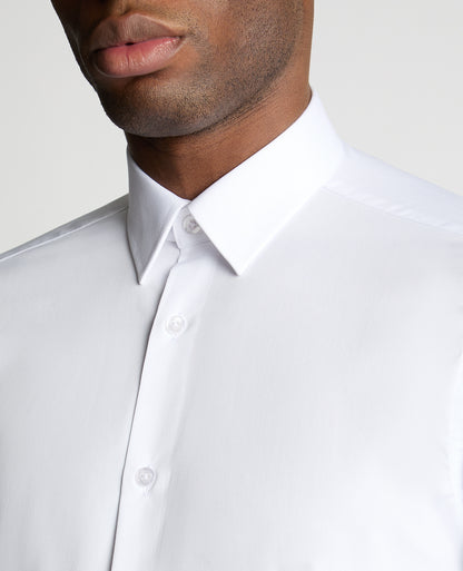Man wearing a White formal shirt