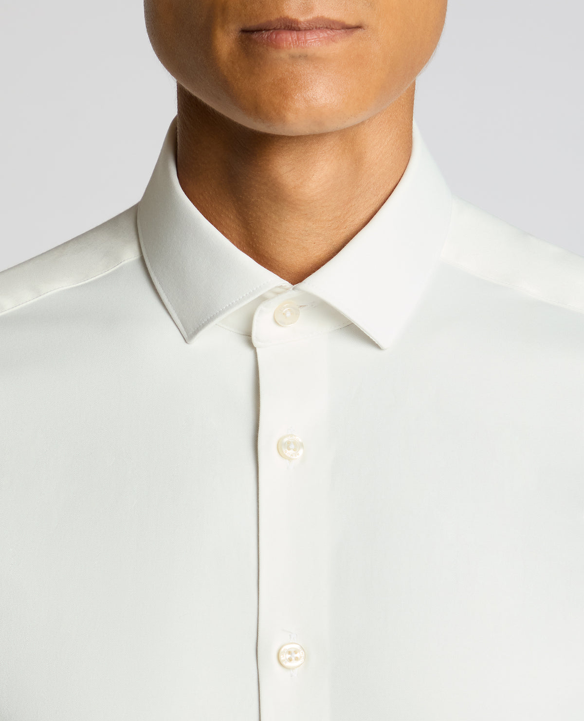 Man wearing a sand Slim Fit Cotton-Blend Shirt