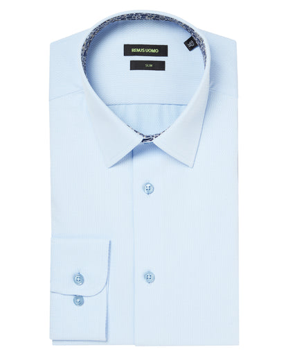 Man wearing a blue Slim Fit Cotton-Blend Shirt