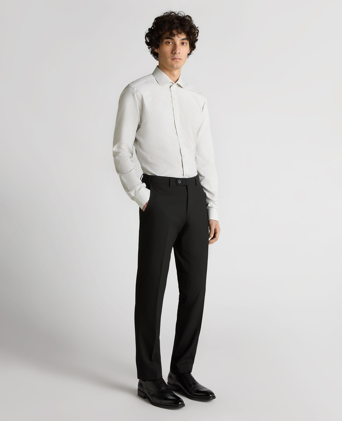Man wearing a green Slim Fit Cotton Shirt