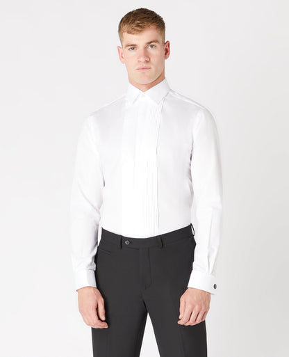 Man wearing a white Tapered Fit Cotton-Blend Shirt