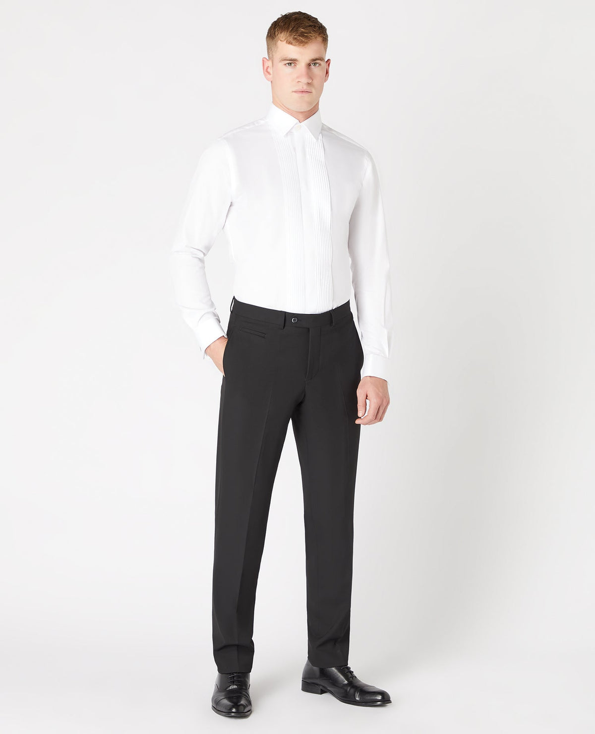 Man wearing a white Tapered Fit Cotton-Blend Shirt