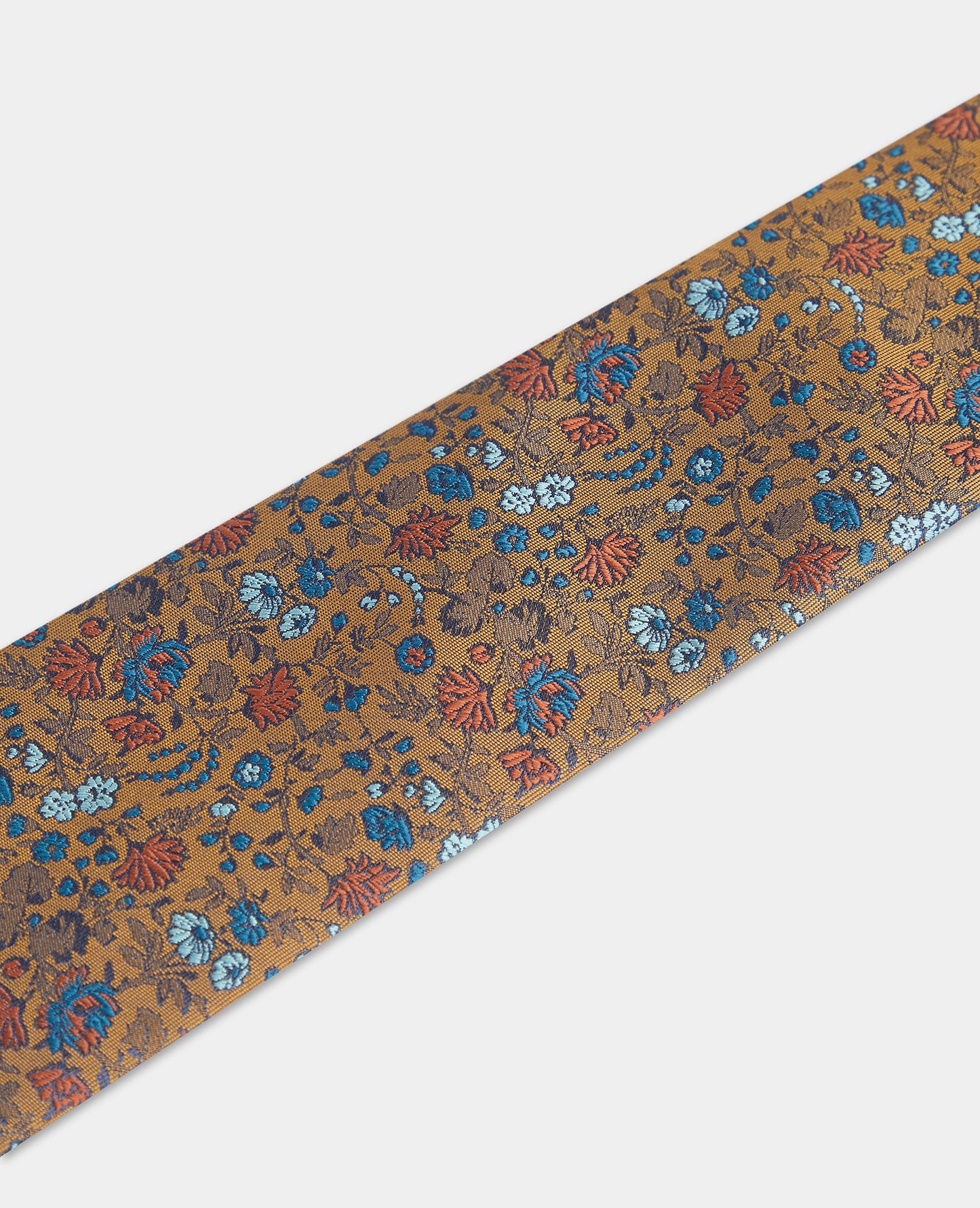 Man wearing a brown Floral Tie