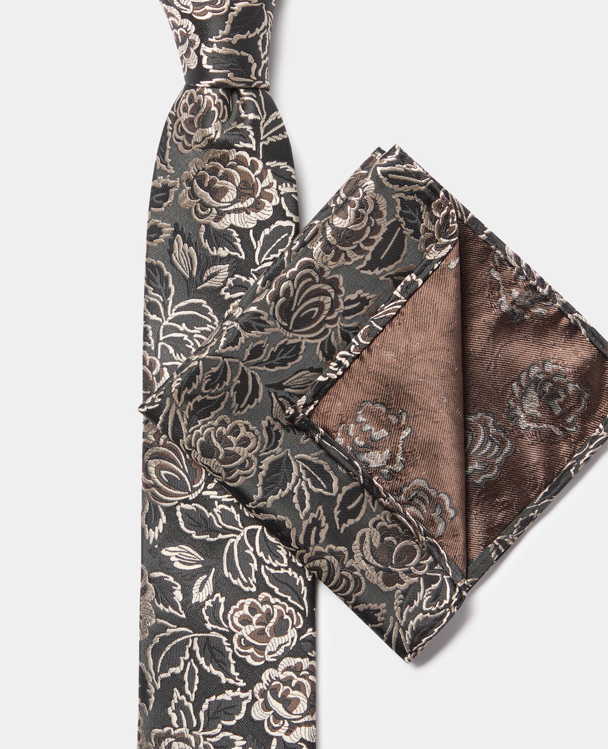 Man wearing a brown Floral Tie