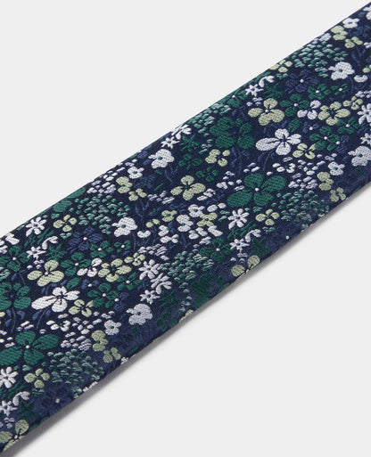 Man wearing a green Ditsy Floral Print Tie