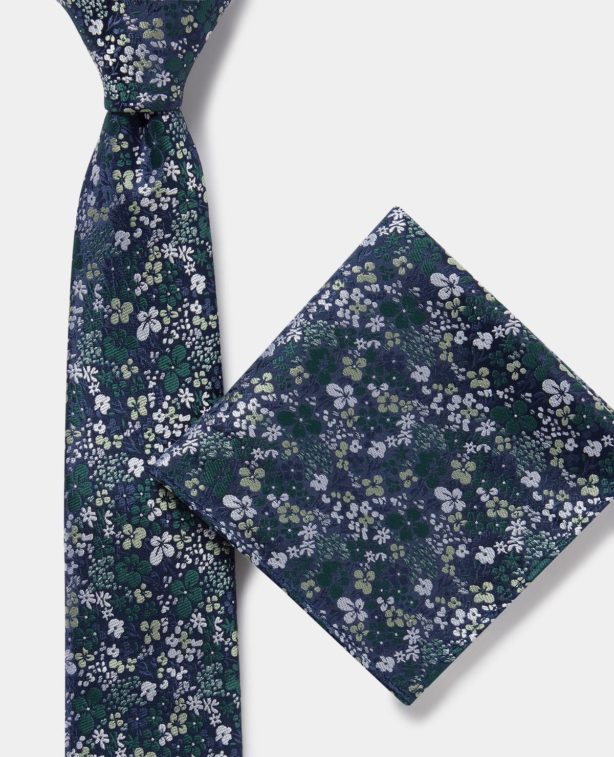 Man wearing a green Ditsy Floral Print Tie