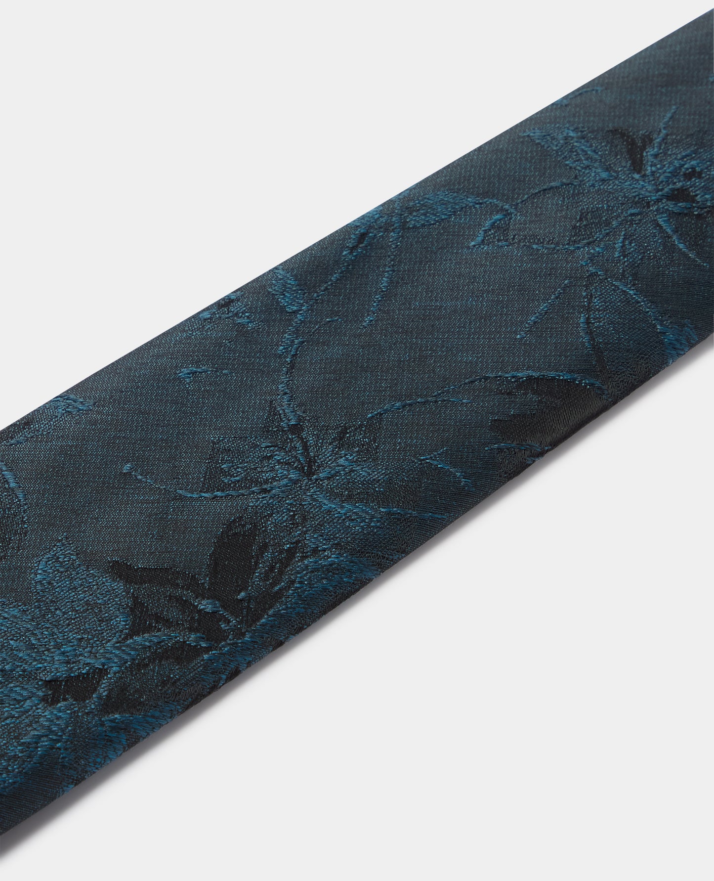Shaded Floral Print Tie